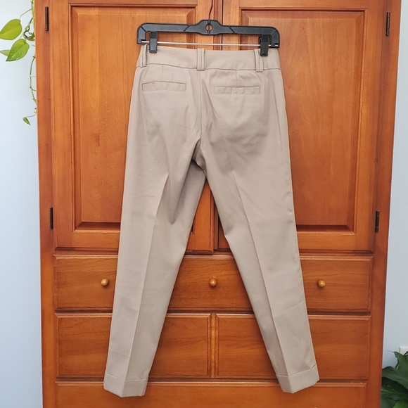 Banana Republic The Martin Fit Stretch Cuffed, Size 0 - Picture 3 of 12